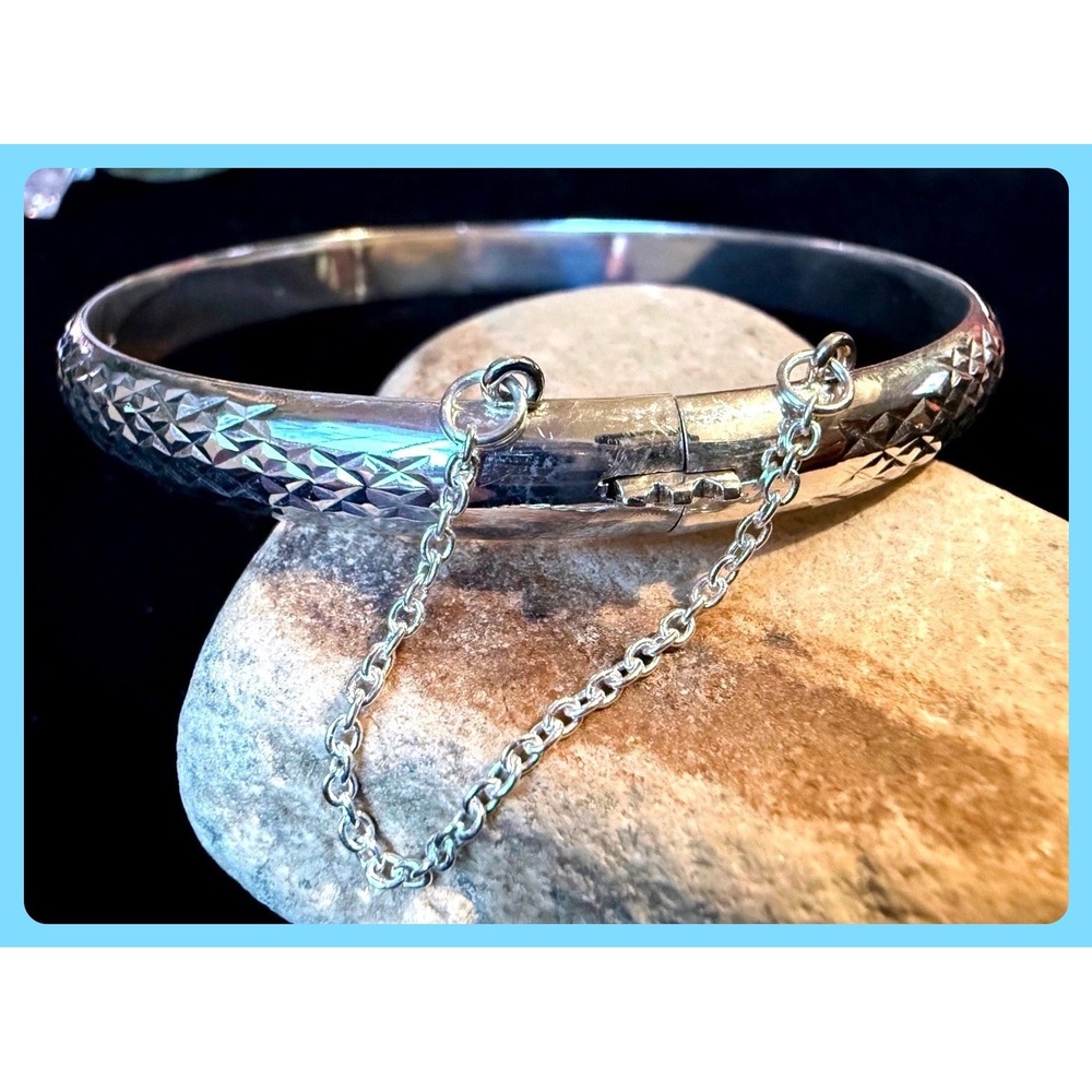 925 Sterling Silver Diamond Cut Bangle Bracelet 3" Diameter Textured Stackable